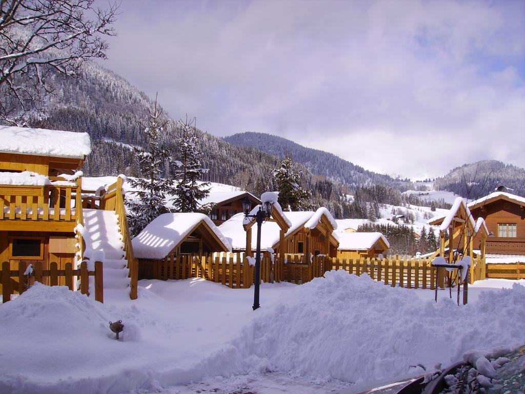 Familiengaestehaus Ingrid Sankt Martin am Tennengebirge Exterior foto