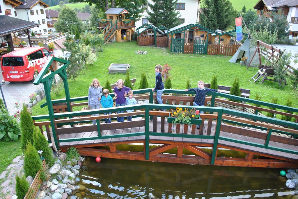 Familiengaestehaus Ingrid Sankt Martin am Tennengebirge Exterior foto